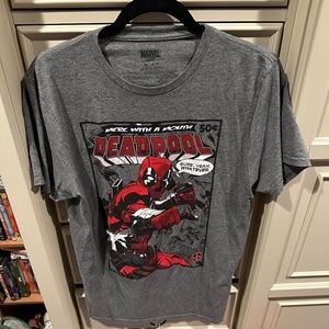 NWOT Deadpool Mens T-Shirt - Sure Yeah Whatever Battle Pose Medium